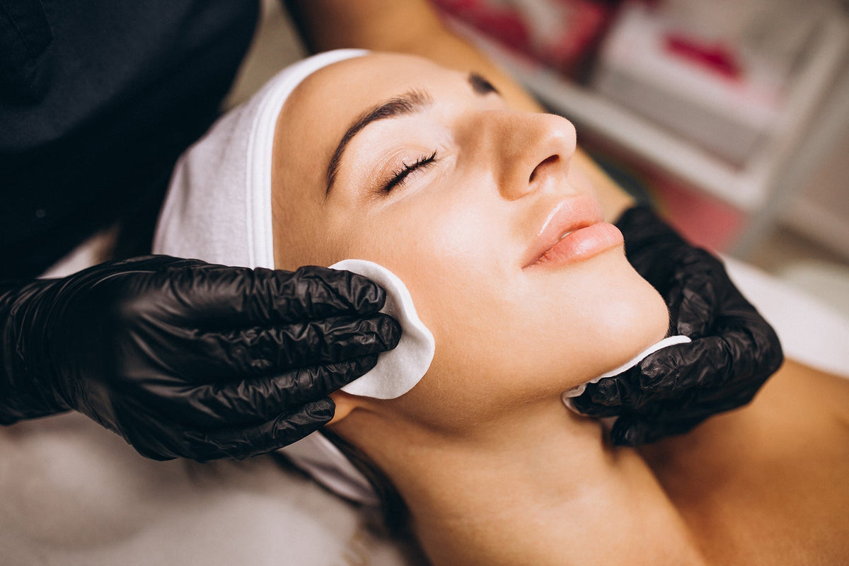 Fall Skin Reset: The Best Time to Refresh, Restore & Nourish Your Skin