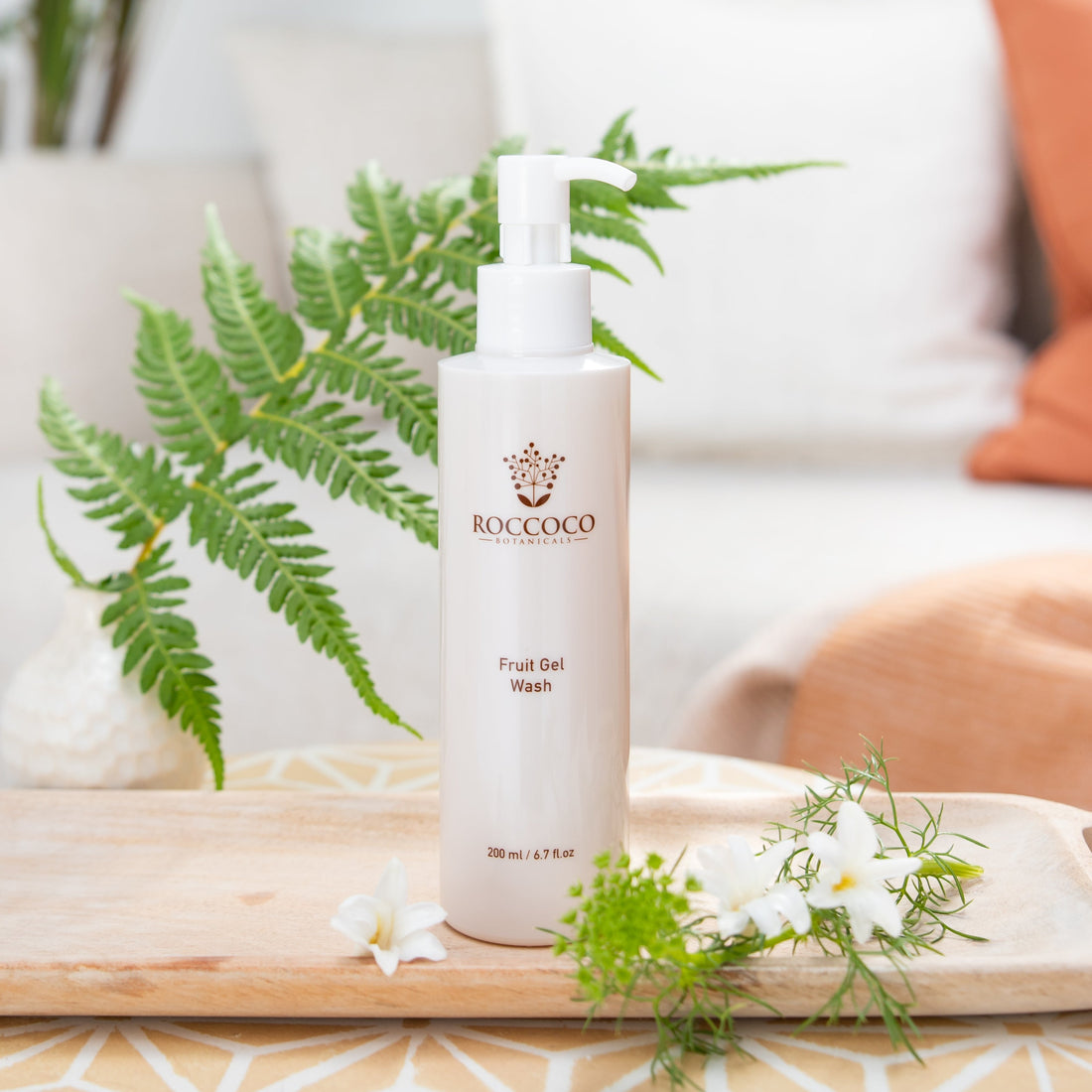 Roccoco Botanicals Fruit Gel Wash